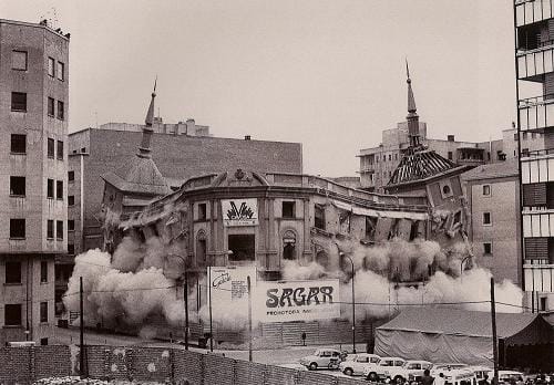 Derribo del edificio del diario Madrid