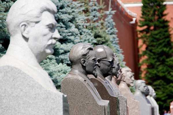 Stalin biografia del dictador sovietico